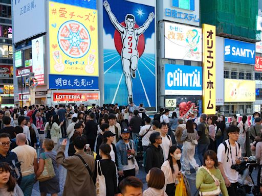 日本黃金週各地人潮爆滿！ 東京膠囊旅館「一晚1.2萬日圓」