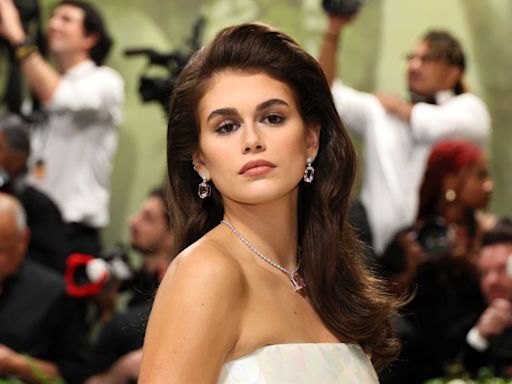 Kaia Gerber Is Pure Elegance in a White Sequin Gown at the 2024 Met Gala