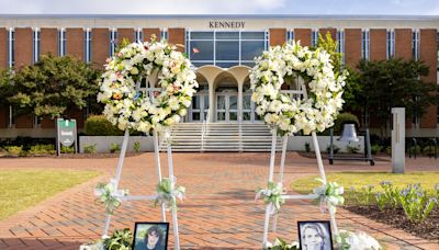 Universidad de Charlotte no olvida y conmemora quinto aniversario de fatal tiroteo - La Noticia