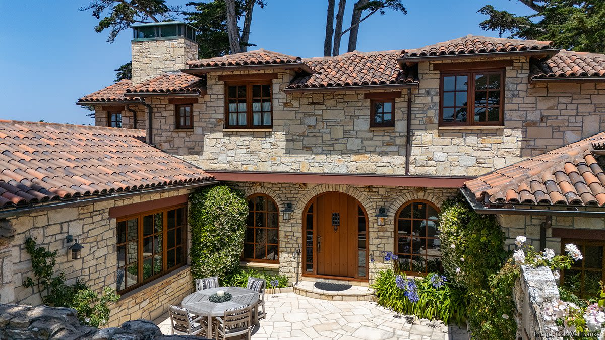 Clint Eastwood's former Carmel house goes on market for first time since '90s - San Francisco Business Times