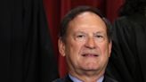 New York Times: Upside-down US flag flew at home of Justice Samuel Alito after 2020 election - KVIA