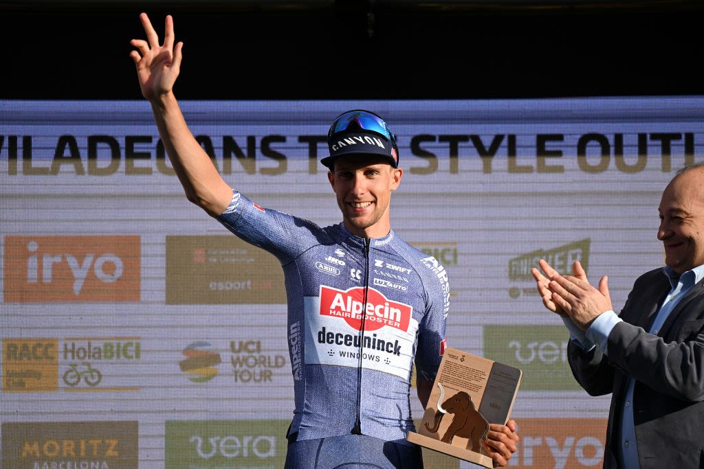 Tour of Norway: Axel Laurance tops Ethan Hayter to win stage 2