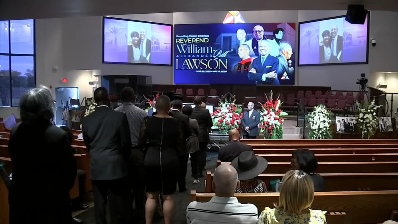 Thousands pack Wheeler Avenue Baptist Church for 1st of 2 services honoring Rev. William Lawson
