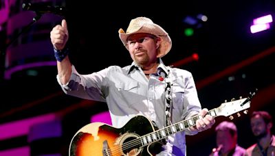 JUST IN: Jelly Roll, Lainey Wilson Lead All-Star Toby Keith Tribute Concert Coming to NBC