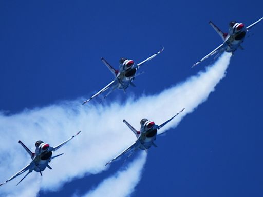 Fort Lauderdale Air Show is coming at ya: What to know about tickets, traffic and Thunderbirds