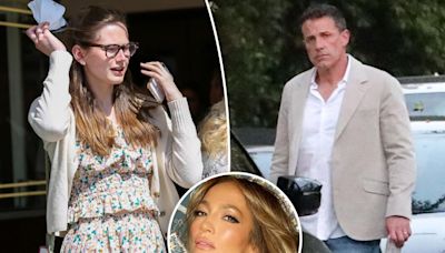 Ben Affleck attends daughter Violet’s graduation party without Jennifer Lopez