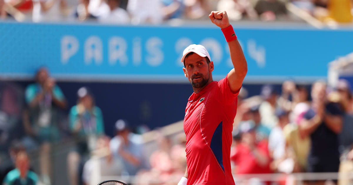 Paris 2024 tennis: Djokovic, Alcaraz, Zverev into men's singles quarter-finals as Swiatek reaches women's semis