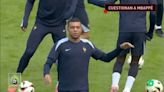 Mbappé, ¿suplente contra España? En Francia abren el debate