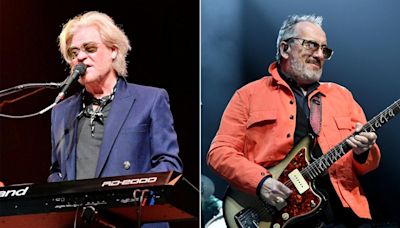 Daryl Hall and Elvis Costello Endure Rainy Tour Opener: Video