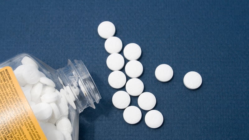 Does regular use of low-dose aspirin improve colorectal cancer survival?