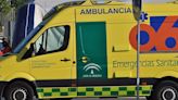 Herido el conductor de un vehículo tras salirse de una curva y volcar en una zona de desnivel en Málaga