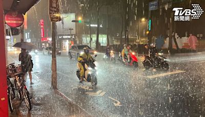 天氣／雨神全台跑透透！本週天氣雨區一次看 又有熱帶系統醞釀中│TVBS新聞網