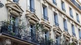 Raphaël Glucksmann et Léa Salamé, découvrez leur appartement au coeur du 9ème arrondissement de Paris