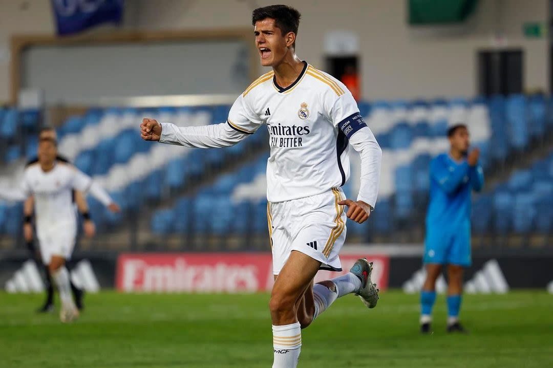 Real Madrid’s own Rodri? 19-year-old likened to Man City superstar earns first-team call-up