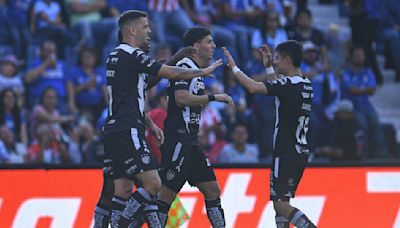 Necaxa avanza tras dramática serie de penales contra Gallos