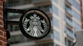 Starbucks deberá pagar US$ 25,6 millones a una empleada que dice que la despidieron por ser blanca