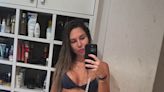 Carolina Portaluppi posa de biquíni e brinca: "Nosso inverno carioca"