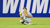 Arizona softball faces Texas in elimination game Sunday in Women's College World Series
