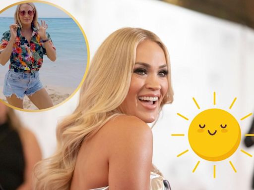 LOOK: Carrie Underwood Soaks Up the Sun in Hawaii