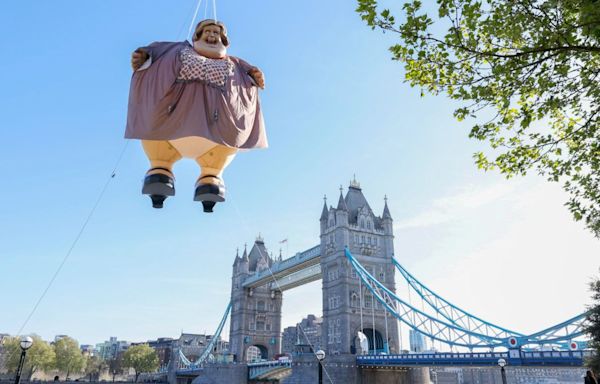 Harry Potter's bulging Aunt Marge appears above Tower Bridge