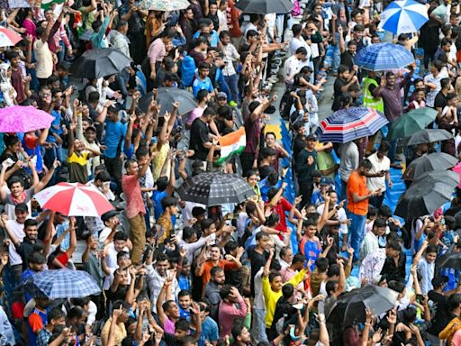 India's World Cup winners return to PM Modi praise, victory parade