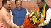 AAP MLA Kartar Singh Tanwar and former Delhi minister Raj Kumar Anand join BJP - The Economic Times