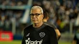 Hélio cita chances criadas contra o Amazonas e afirma que "falta mais contundência" para o Paysandu