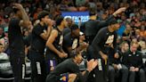 Phoenix Suns explode in fourth quarter to take 2-0 lead on Dallas Mavericks