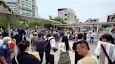 嘉義車站逾百民眾聚集 「沉靜」抗議國會修法 - 政治