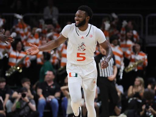 Kentucky Reaches Out to Miami Guard Wooga Poplar, Planning Visit