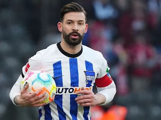 Berlin & Brandenburg Hertha verabschiedet Ex-Kapitän Plattenhardt vor Heimspiel