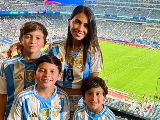 Antonela y sus tres hijos, el talismán de Messi en su última Copa América