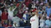 Harper homers and Bohm extends his hitting streak as the streaking Phillies beat the Giants 5-4