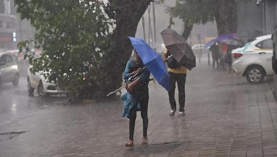 Mumbai weather update: City to see intermittent spells of moderate to heavy rainfall