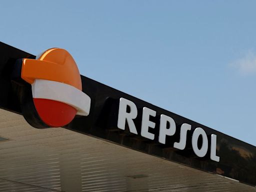 Santos y Repsol analizan vender participaciones en yacimientos petrolíferos de Alaska, según fuentes