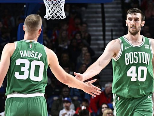 Celtics' top 9 in place after team brings back Hauser, Kornet