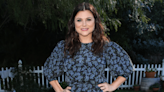 Tiffani Thiessen Enjoys Beachy Tropical Vacation With Family