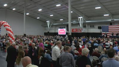 Iowa Republicans work to strengthen party support at state convention