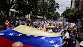 Adultos mayores protestan en Caracas contra la "pensión de hambre" y por una "vejez digna"