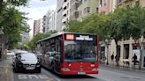 Alicante elimina la gratuidad del autobús para los jóvenes y bonifica todos los bonos al 50 %