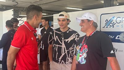 Juan Pablo Montoya y su hijo reciben la visita de Falcao