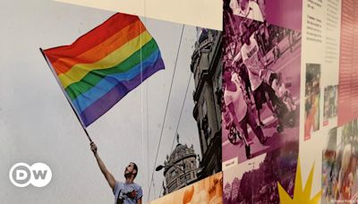 Belgrade Pride: Serbia's LGBTQ+ fight on after no progress – DW – 09/06/2024