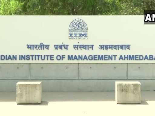 Gujarat: IIM Ahmedabad Cancels Student Admission Over Submission Of Documents; HC Issues Notice To Institute