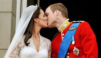 A Look Back at Kate Middleton and Prince William’s Wedding – Including How They Broke Royal Tradition!