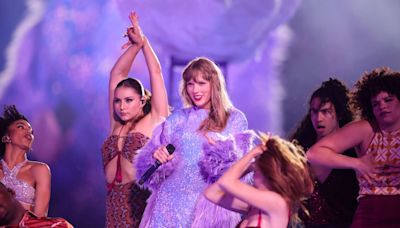 Taylor Swift Sang a "Paper Rings" Mashup With a Cheeky Travis Kelce Reference