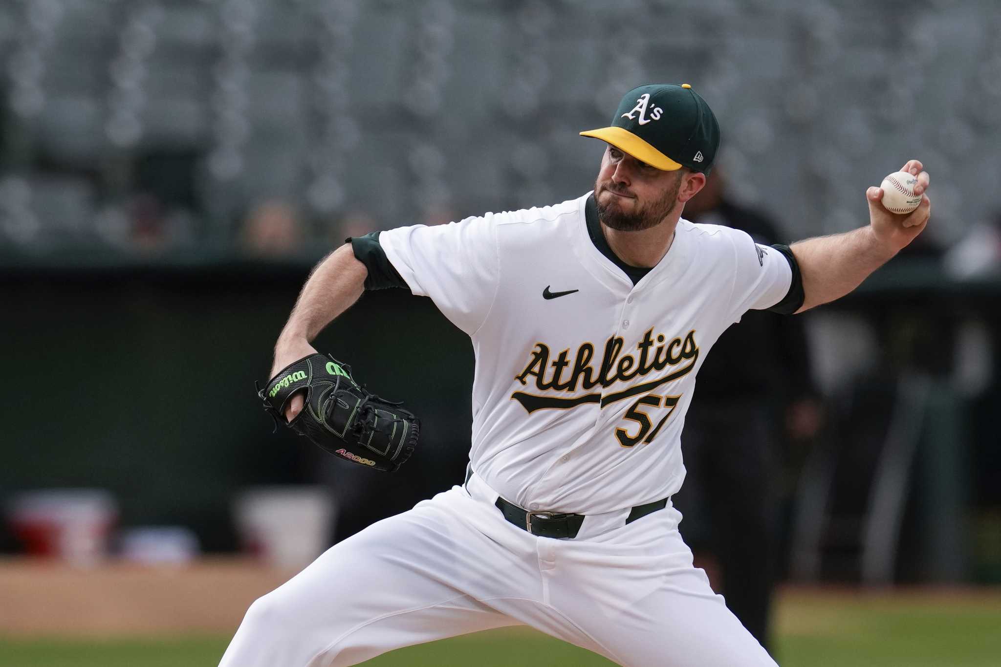 The A's are winning again, even if only a small crowd of diehards are in the Coliseum to see it