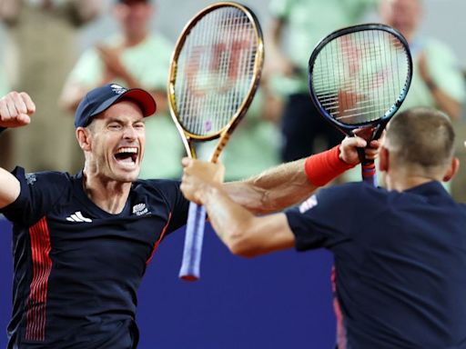 Andy Murray clicks into warrior mode as he fights to finish his career with Olympic gold