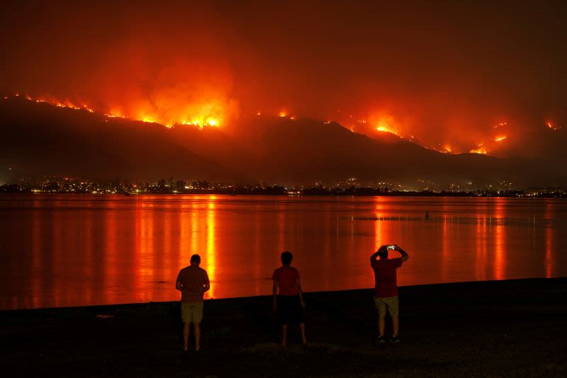 California wildfires burn dozens of homes, ski resort