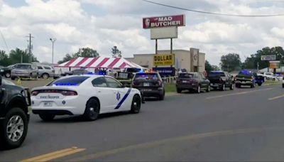 US shooting case: 3 killed, 10 injured after man opens fire at grocery store in Arkansas | Today News