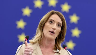 EU parliament re-elects speaker, limits far-right influence